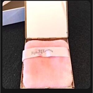 VINTAGE Gold Compact Powder - Beauty Mate Rex Fifth Avenue and Fluffy Pink Puff